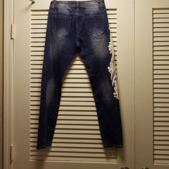 Jeans - Picture 3 of 3